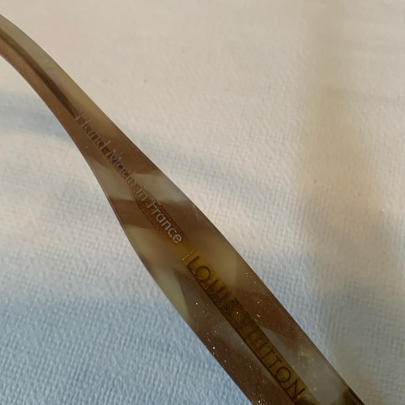 Louis Vuitton sunglasses - Picture 7 of 11